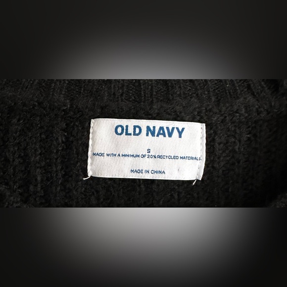 Women’s Old Navy Sweater - Small - Picture 3 of 3